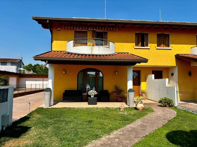 Villetta a schiera in vendita a Fiume Veneto PN