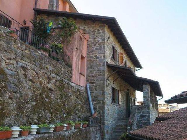 Villetta a schiera in vendita a Fivizzano MS
