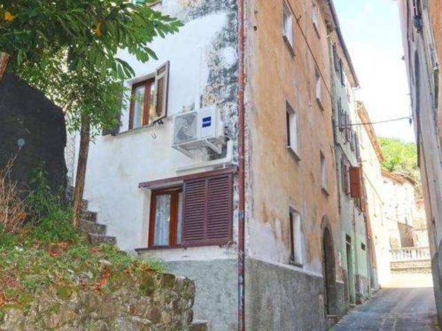 Villetta a schiera in vendita a Fivizzano MS