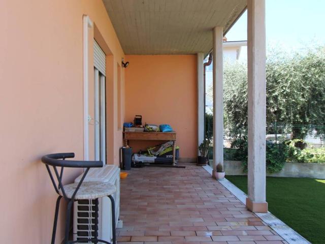 Villetta a schiera in vendita a Folignano AP