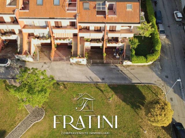 Villetta a schiera in vendita a Folignano AP