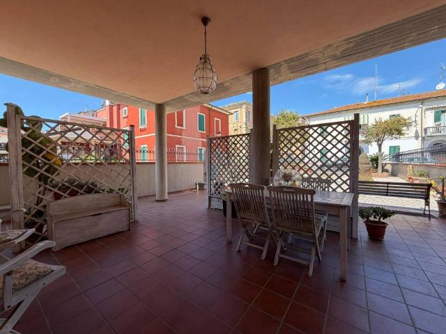 Villetta a schiera in vendita a Follonica GR