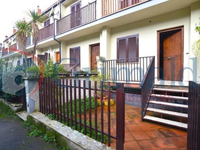 Villetta a schiera in vendita a Fonte Nuova RM