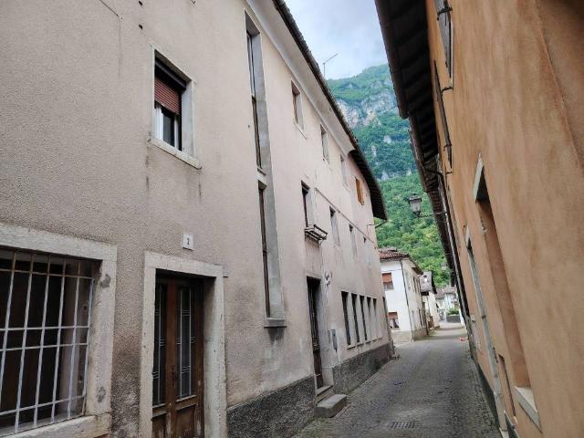 Villetta a schiera in vendita a Fonzaso BL