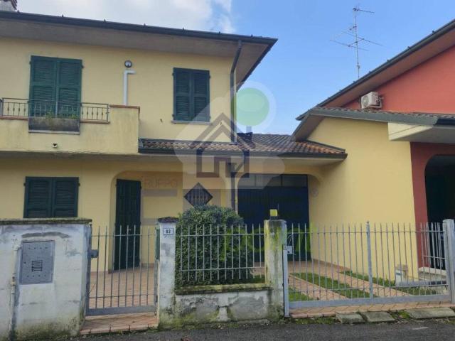 Villetta a schiera in vendita a Formigara CR