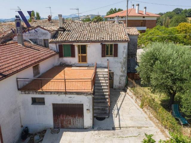 Villetta a schiera in vendita a Fratte Rosa PU