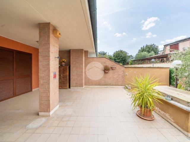 Villetta a schiera in vendita a Guidonia Montecelio RM