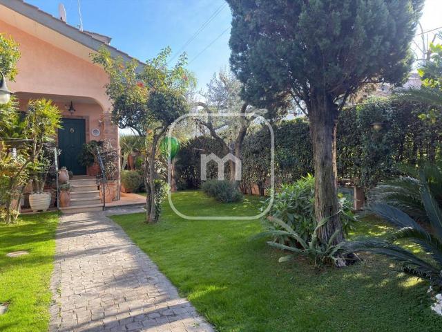 Villetta a schiera in vendita a Guidonia Montecelio RM