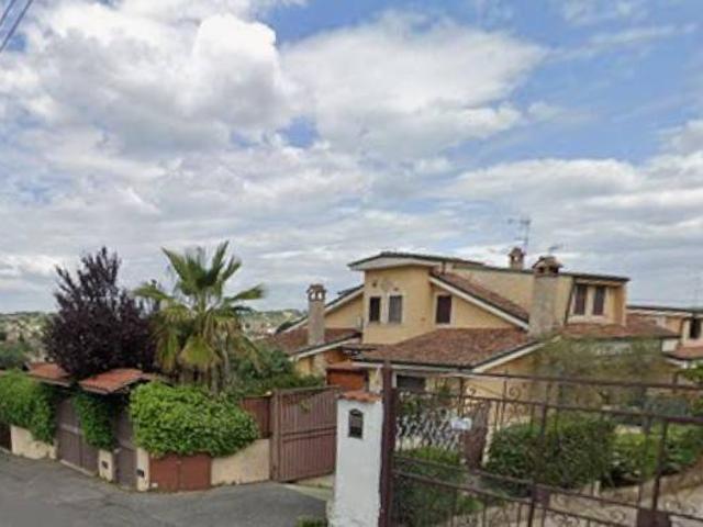 Villetta a schiera in vendita a Guidonia Montecelio RM