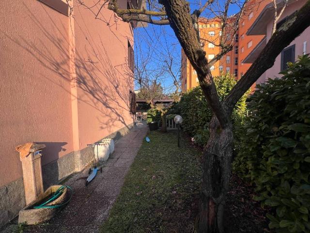 Villetta a schiera in vendita a Garbagnate Milanese MI