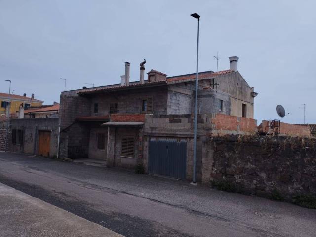 Villetta a schiera in vendita a Ghilarza OR
