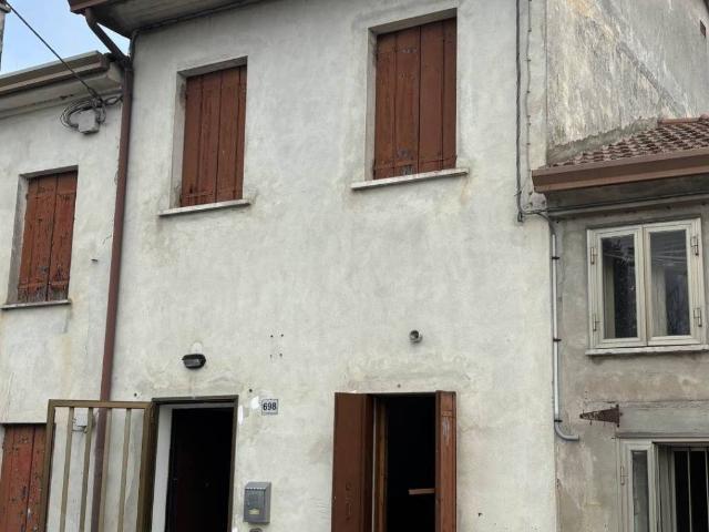 Villetta a schiera in vendita a Giacciano con Baruchella RO