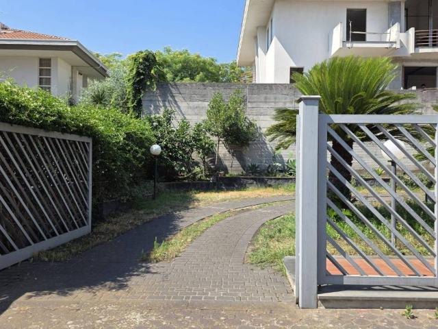 Villetta a schiera in vendita a Giarre CT