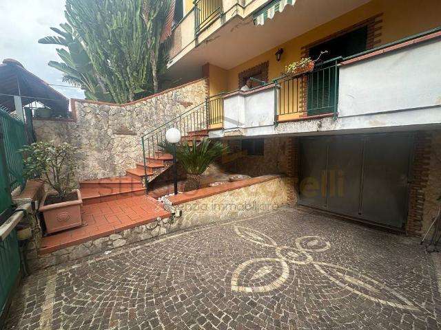Villetta a schiera in vendita a Giugliano in Campania NA