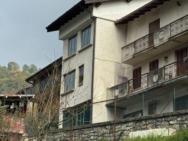 Villetta a schiera in vendita a Gorno BG