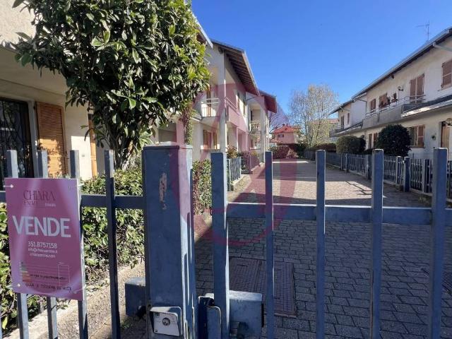 Villetta a schiera in vendita a Gorla Minore VA