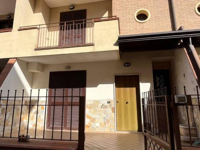 Villetta a schiera in vendita a Gricignano di Aversa CE