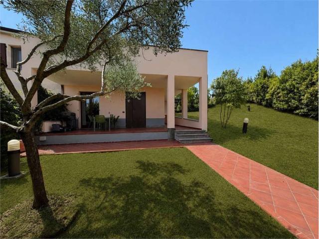 Villetta a schiera in vendita a Imola BO