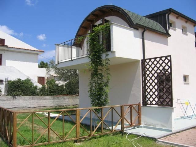 Villetta a schiera in vendita a Isca sullo Ionio CZ