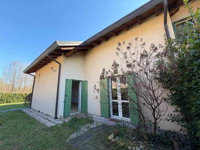 Villetta a schiera in vendita a Ispra VA