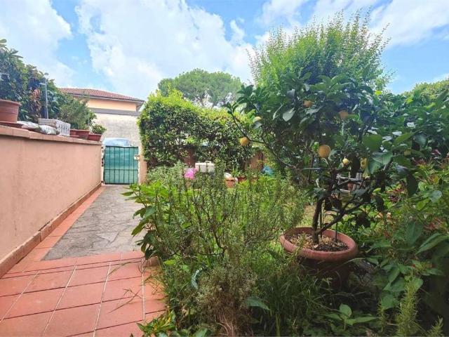 Villetta a schiera in vendita a Lucca LU