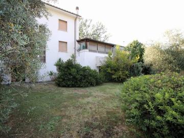 Villetta a schiera in vendita a Lucca LU