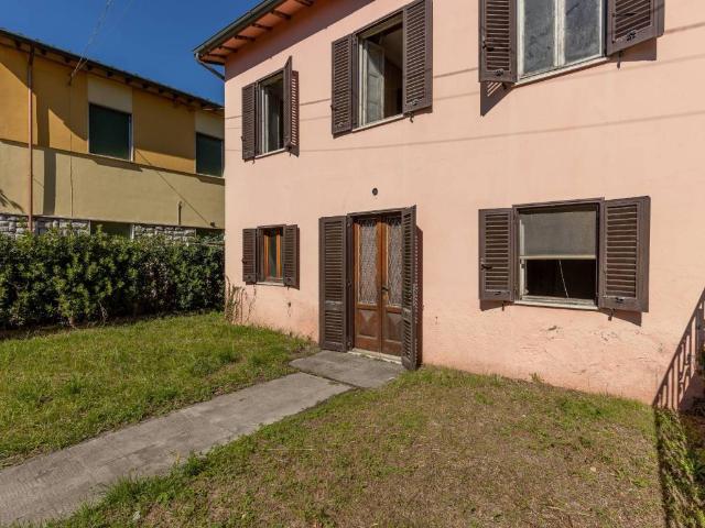 Villetta a schiera in vendita a Lucca LU