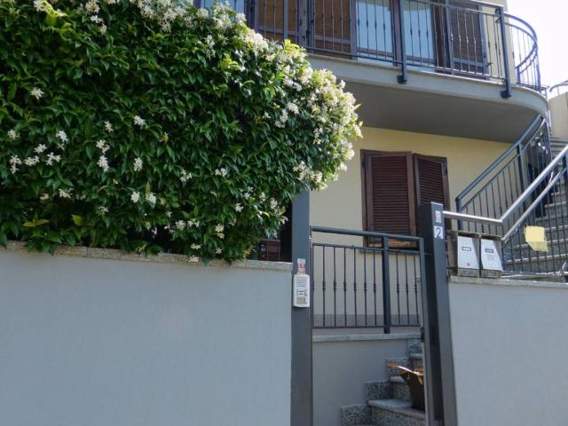 Villetta a schiera in vendita a Luino VA