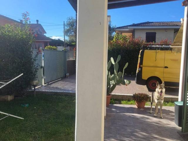 Villetta a schiera in vendita a Luni SP