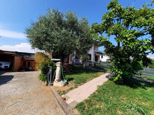 Villetta a schiera in vendita a Lurano BG
