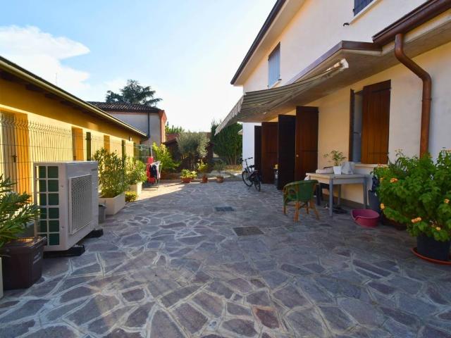 Villetta a schiera in vendita a Luzzara RE