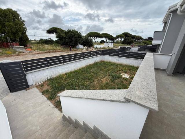 Villetta a schiera in vendita a Ladispoli RM