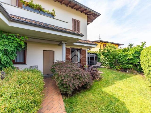 Villetta a schiera in vendita a Lainate MI