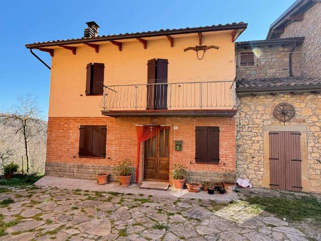 Villetta a schiera in vendita a Lama Mocogno MO