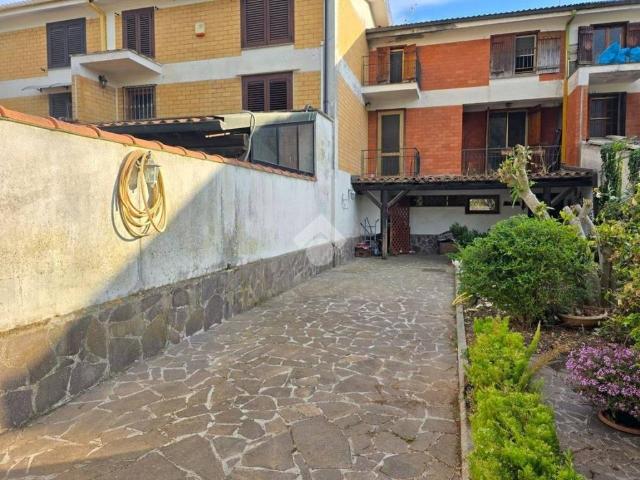 Villetta a schiera in vendita a Latina LT