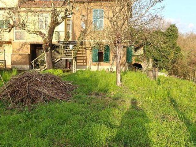 Villetta a schiera in vendita a Licciana Nardi MS