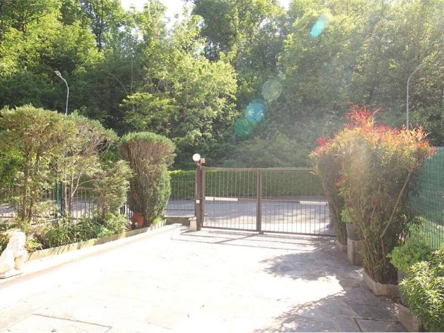 Villetta a schiera in vendita a Lipomo CO