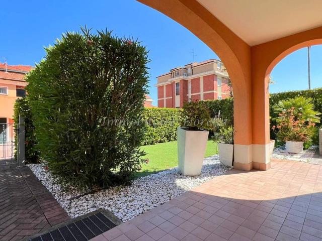 Villetta a schiera in vendita a Loano SV