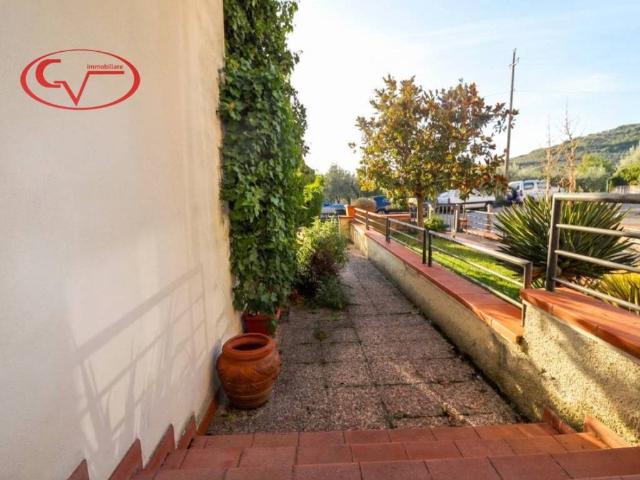 Villetta a schiera in vendita a Loro Ciuffenna AR