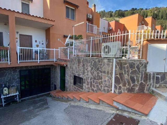 Villetta a schiera in vendita a Palermo PA