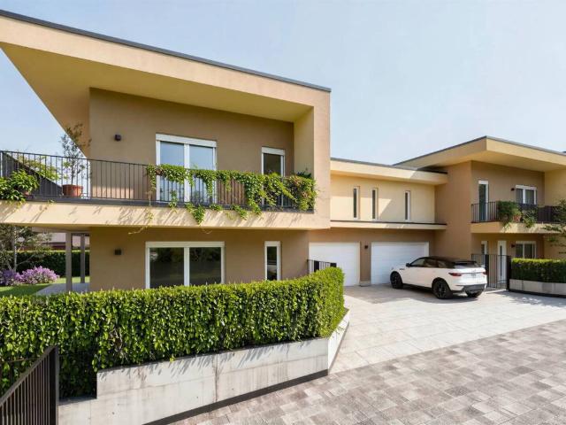 Villetta a schiera in vendita a Paratico BS
