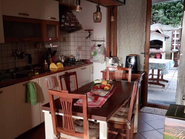 Villetta a schiera in vendita a Pelago FI