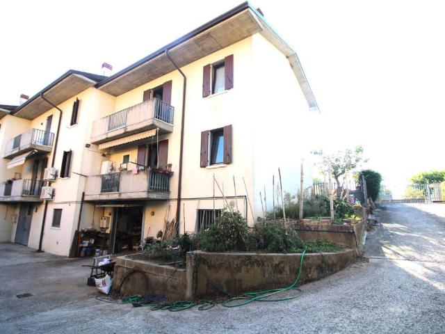 Villetta a schiera in vendita a Pescantina VR