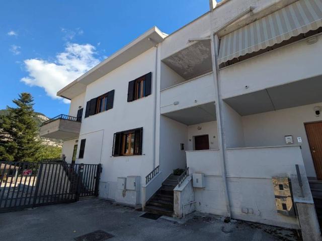 Villetta a schiera in vendita a Pesche IS