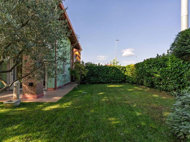 Villetta a schiera in vendita a Peschiera del Garda VR