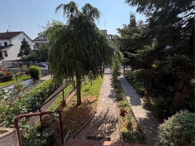 Villetta a schiera in vendita a Piacenza PC