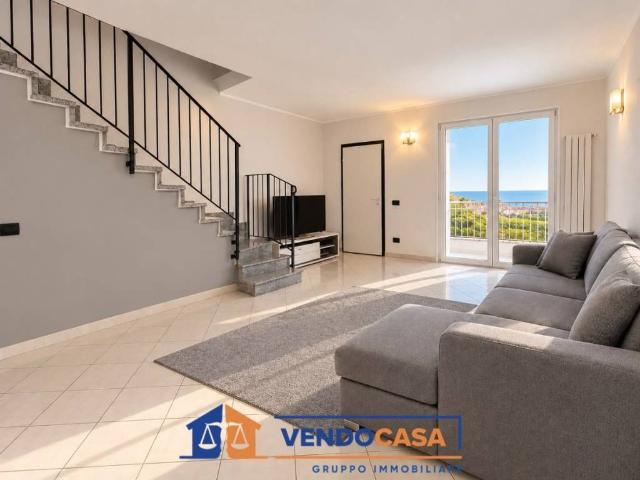 Villetta a schiera in vendita a Pietra Ligure SV