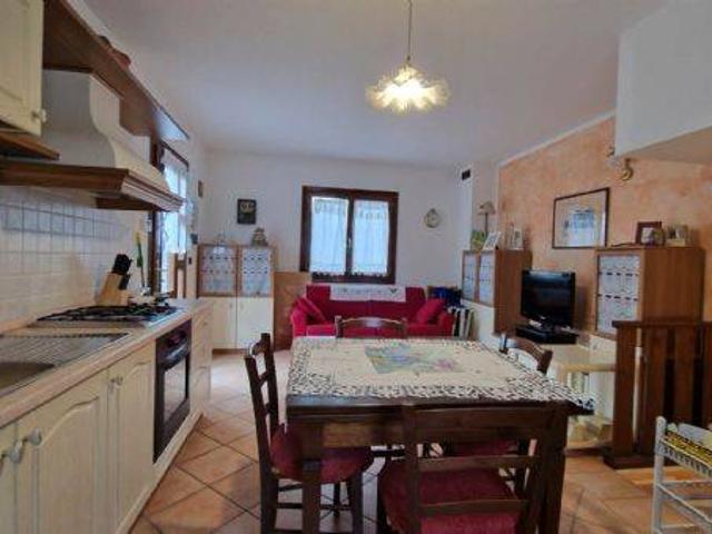 Villetta a schiera in vendita a Pievepelago MO