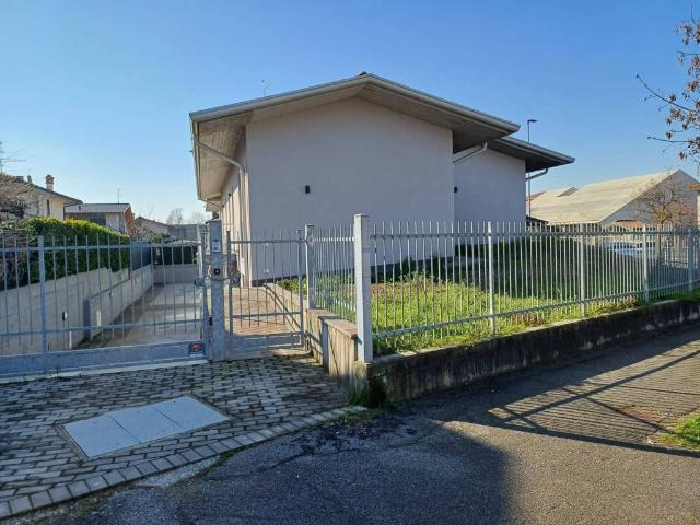 Villetta a schiera in vendita a Pognano BG