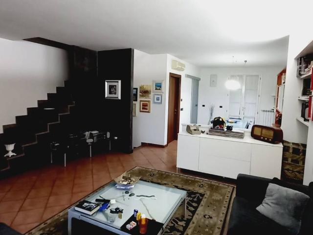 Villetta a schiera in vendita a Poggio a Caiano PO